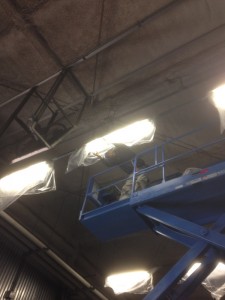 ﾃｰﾌﾞﾙﾘﾌﾀｰ